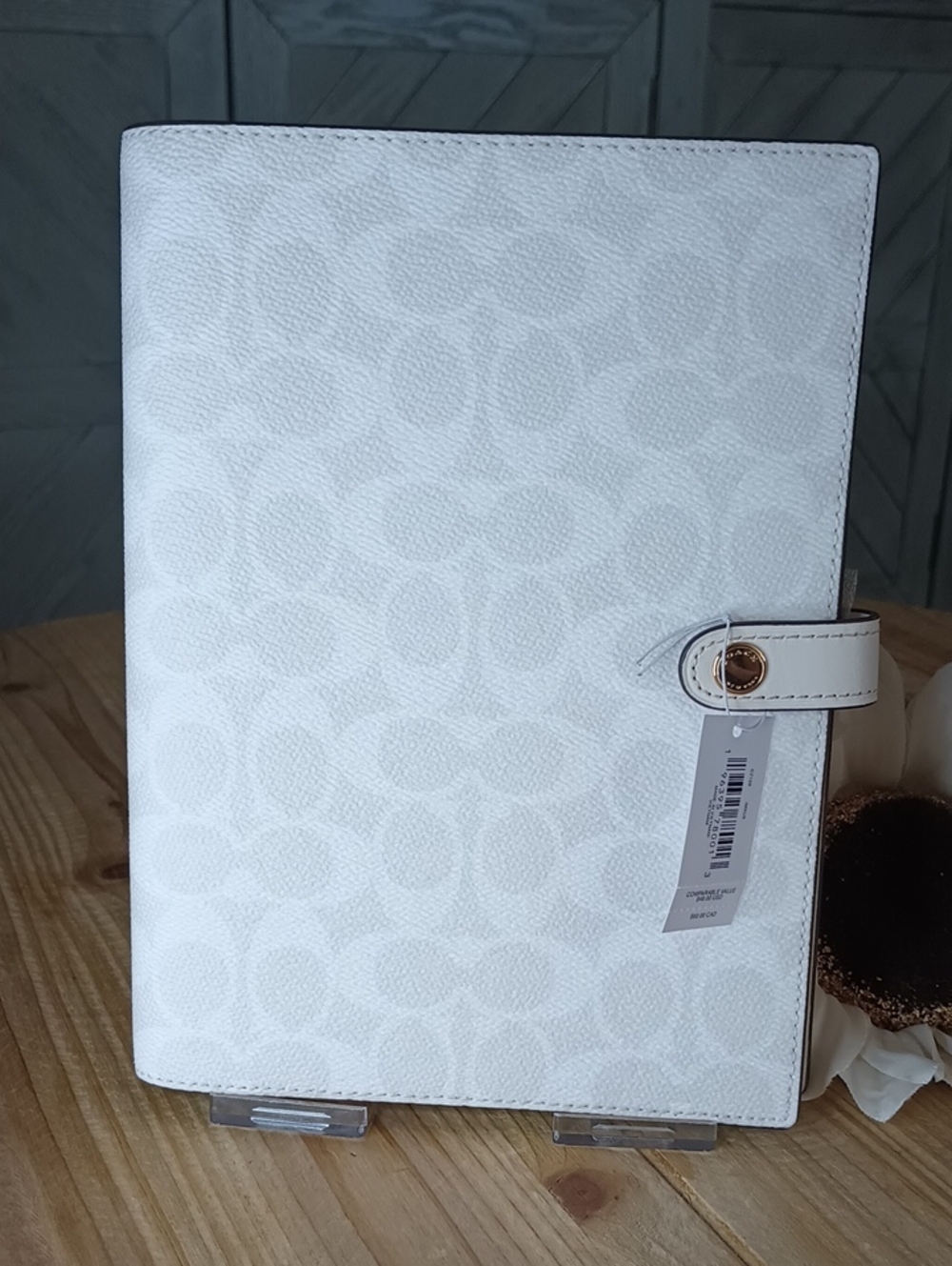 Coach White Signature Pebble Leather Agenda Cover